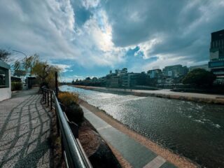 今年初の京都でした。
1昨年からコンスタントにダンス村さんでのレッスンさせて頂いてます🙇

本日はレッスン+  2月1日のライブ・リハーサルでした。いずれも熱気溢るる！
しかし、外は雪がチラつく！
現場の模様は撮り忘れました！

ほんで、今日は十日えびすもやってましたが、そんなに歩きづらい感じはなく。
昨年末からそんな感じの京都ですね。