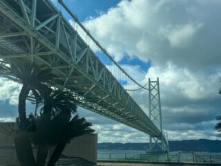 舞子公園内の旧武藤山治邸での、ルナーレさんのライブにて演奏させて頂きました。

「明治の洋館ライブ」というシリーズがあり、ジャズを中心として様々なライブが定期的に開催されているのですね。

いつも、MFBに来てくださるTさんがいらしててびっくり！
お写真ありがとうございました！